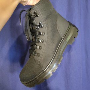 Never worn Dr. MARTENS COMBS WOMEN'S POLY CASUAL BOOTS